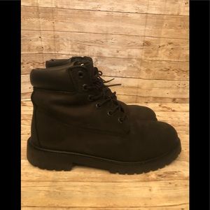 Black Timberland Boots